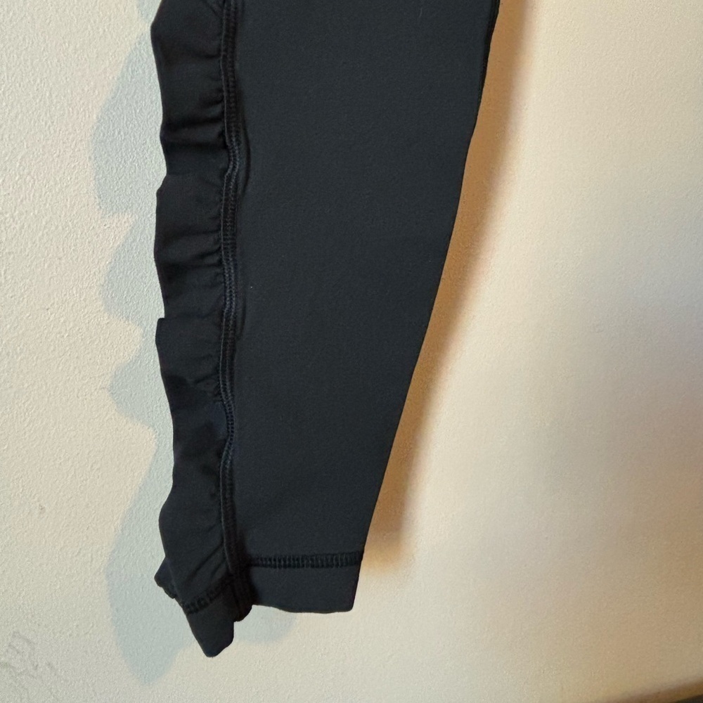 Lululemon Sz 8 Speed Run Reflective Pocket Ruffle  Leggings Snake Print Black - Picture 7 of 13